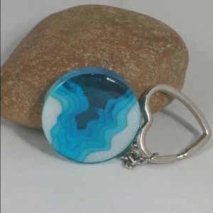 Keychain
 resin medal.